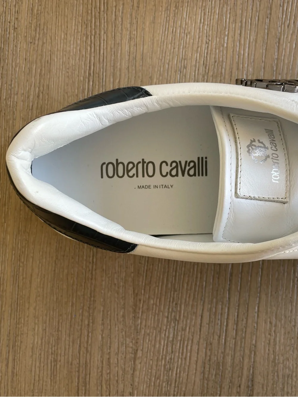 Roberto Cavalli Mens Leather Low Top Logo Sneaker In White Size 9/42 No Box